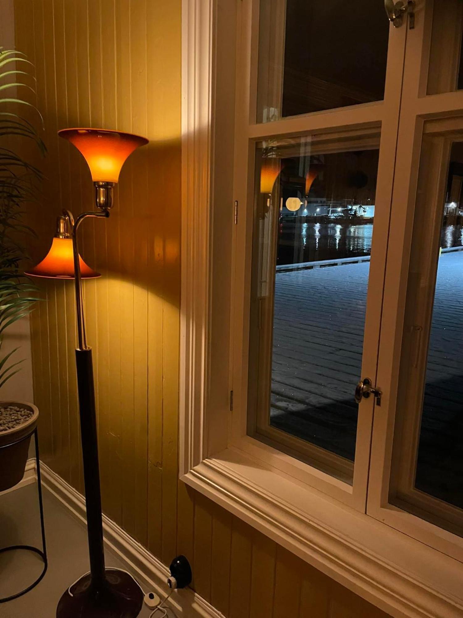 1. Etg I Dampskipsbrygga, Lodingen Havn Exteriör bild