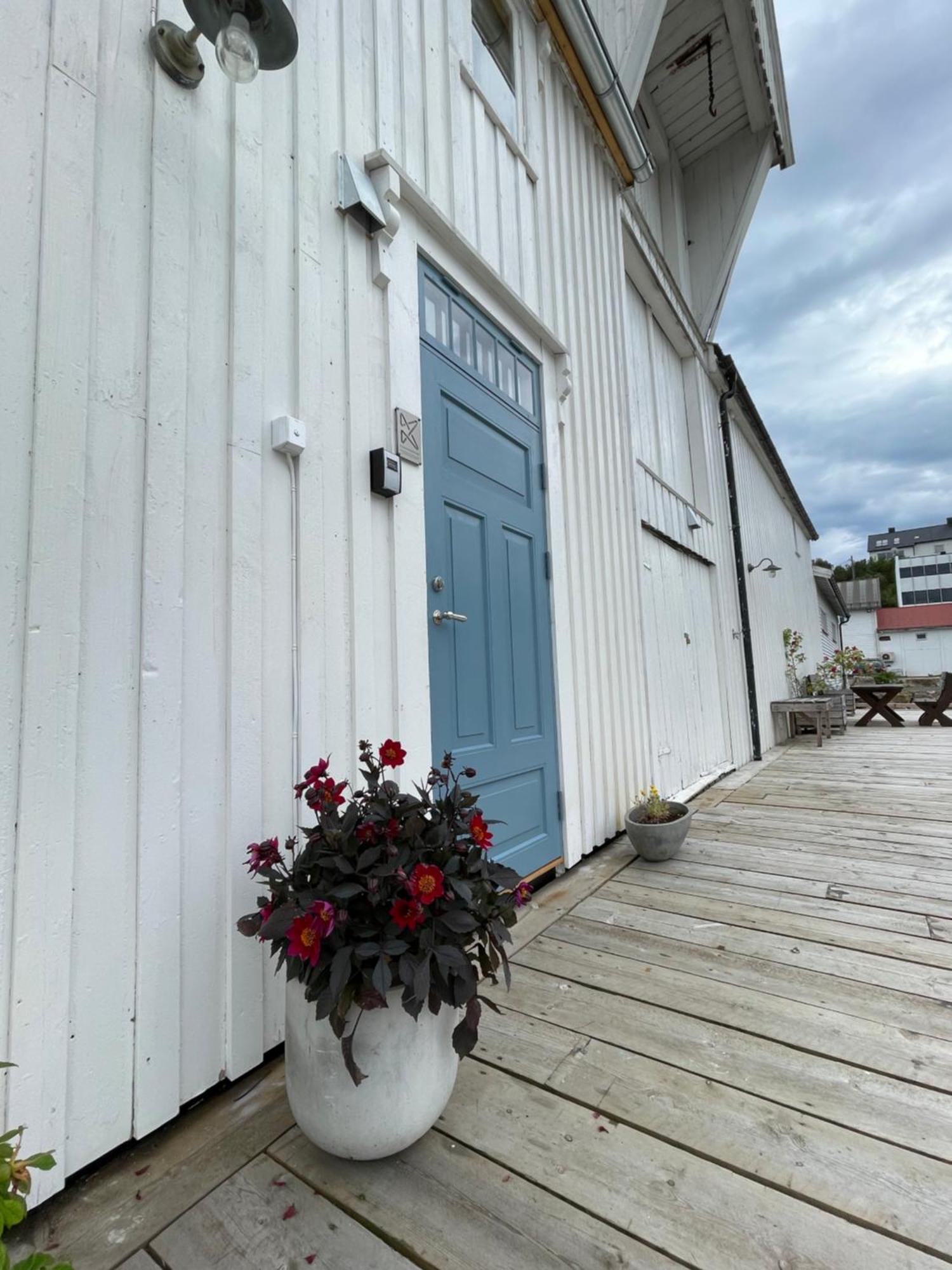 1. Etg I Dampskipsbrygga, Lodingen Havn Exteriör bild